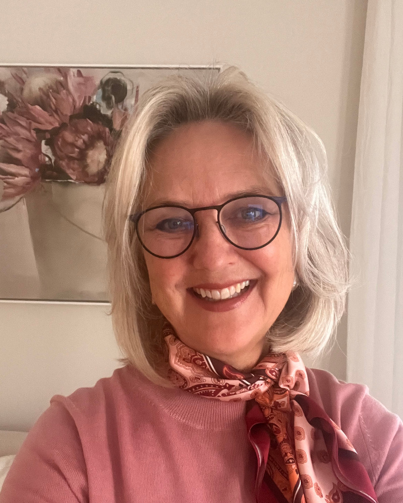 Prof Carin Combrinck